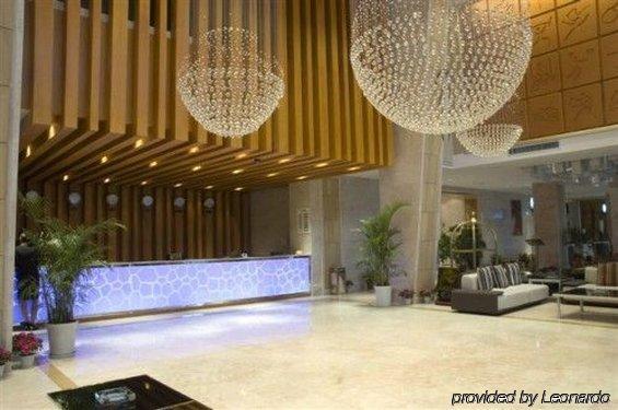 Sprot-Life Garden Hotel Wuhan Interieur foto